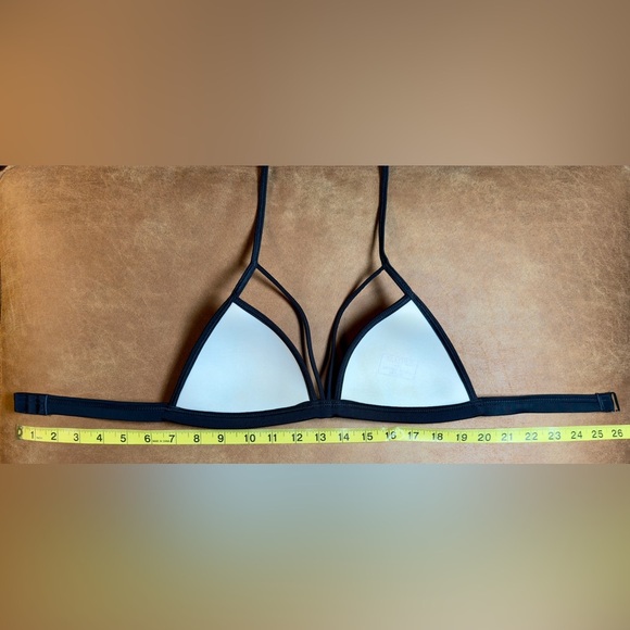 PINK Victoria's Secret | Swimsuit Top | Color: Pink/Black | Women's Small (S) - Picture 3 of 5